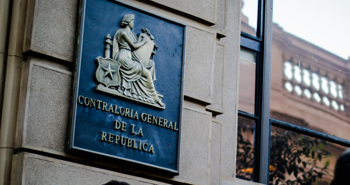 CGR acoge denuncia de diputadas Bello y Schneider e investigará alza de sueldos en Min. de la Mujer