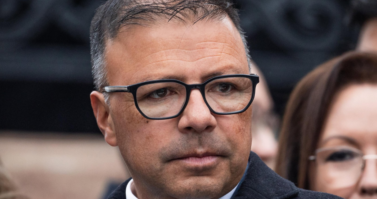 Alcalde de Concón indica que aún se evalúa posible querella contra ENAP por datos de emisión de azufre
