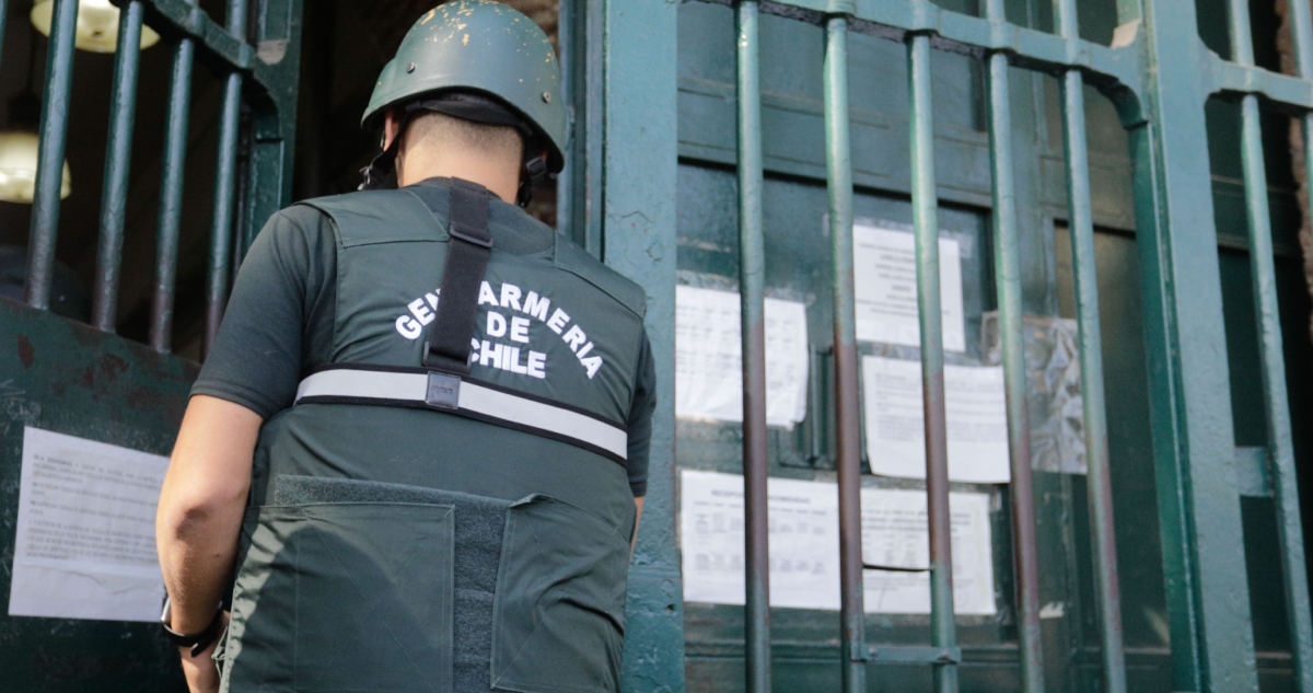 Gendarmes formalizados por ingresar elementos prohíbidos a cárcel