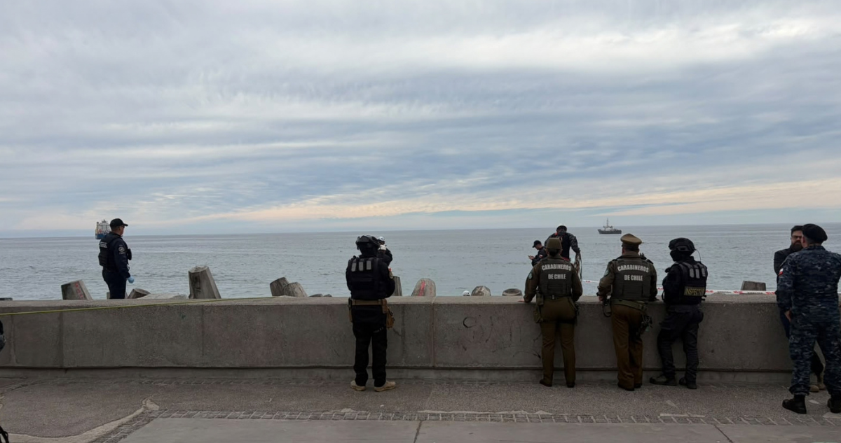 Hallan cadáver en roqueríos cercanos a avenida Perú de Viña del Mar