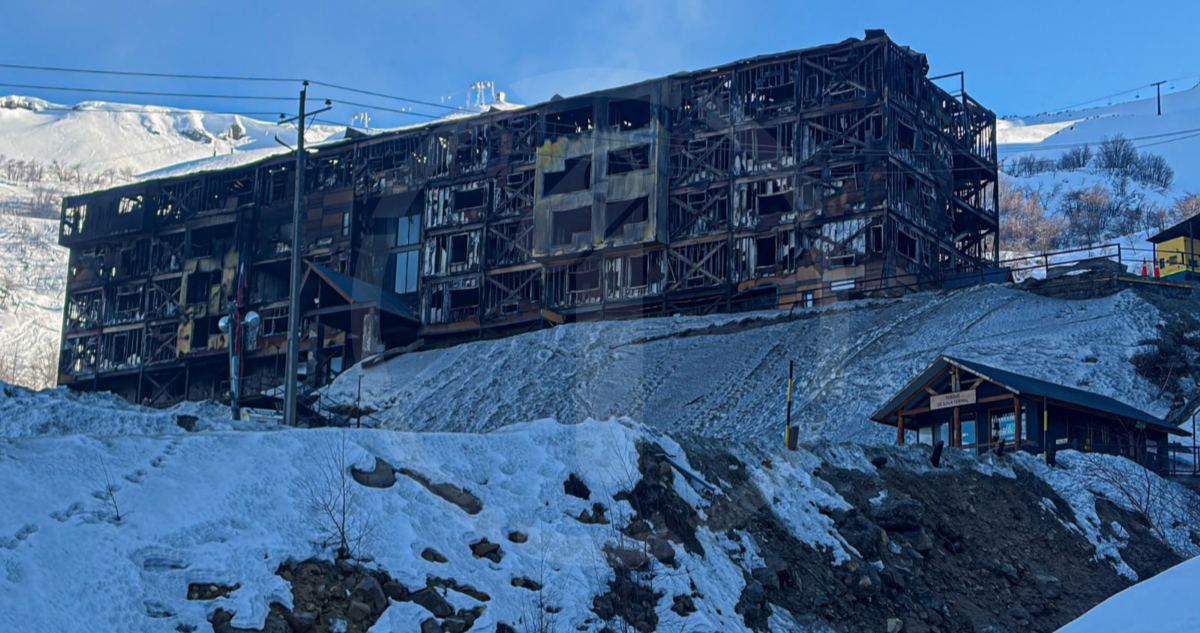 Esquiadores estadounidenses "atravesaron el humo" para escapar de incendio en Hotel Alto Nevados