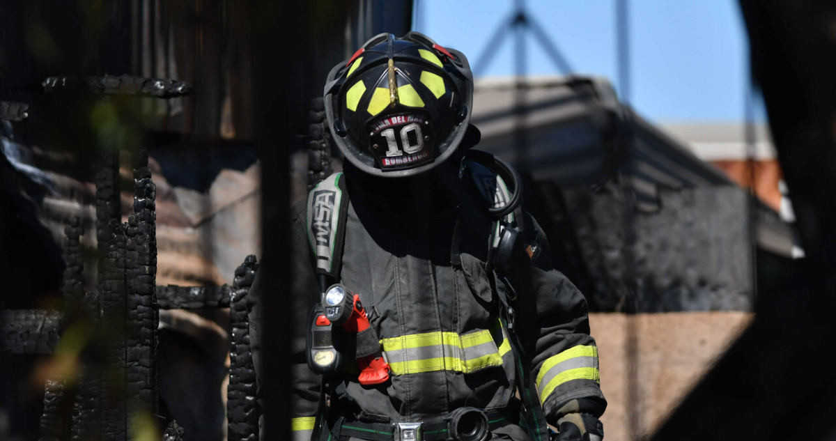 Incendio destruye vivienda en Hijuelas: dueño del inmueble terminó detenido