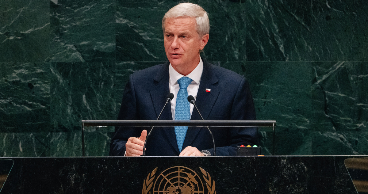 Kast presume avances migratorios ante líderes mundiales mientras proyecto clave se cayó en Chile