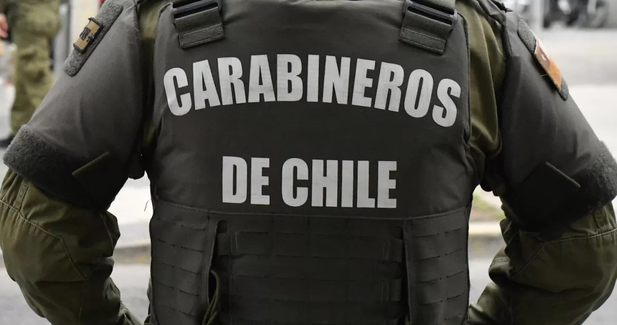 Mayor de Carabineros es detenido tras ser acusado de hurto en tienda Easy del Portal La Reina