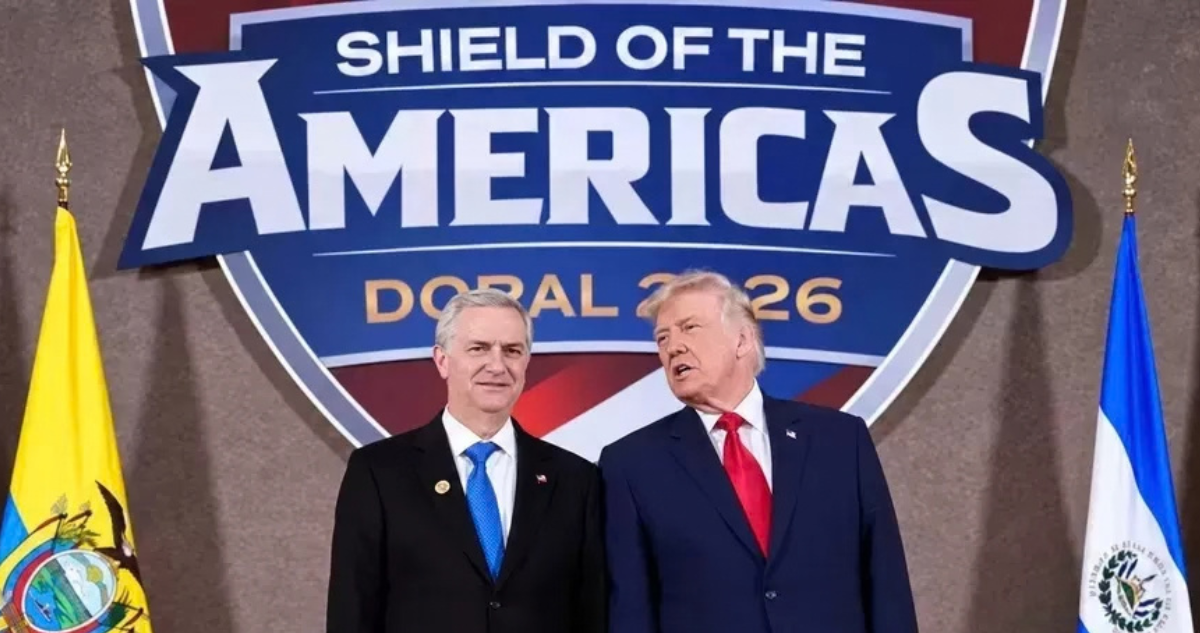 Presidente de Chile, José Antonio Kast, y presidente de Estados Unidos, Donald Trump, en Escudo de las Américas.