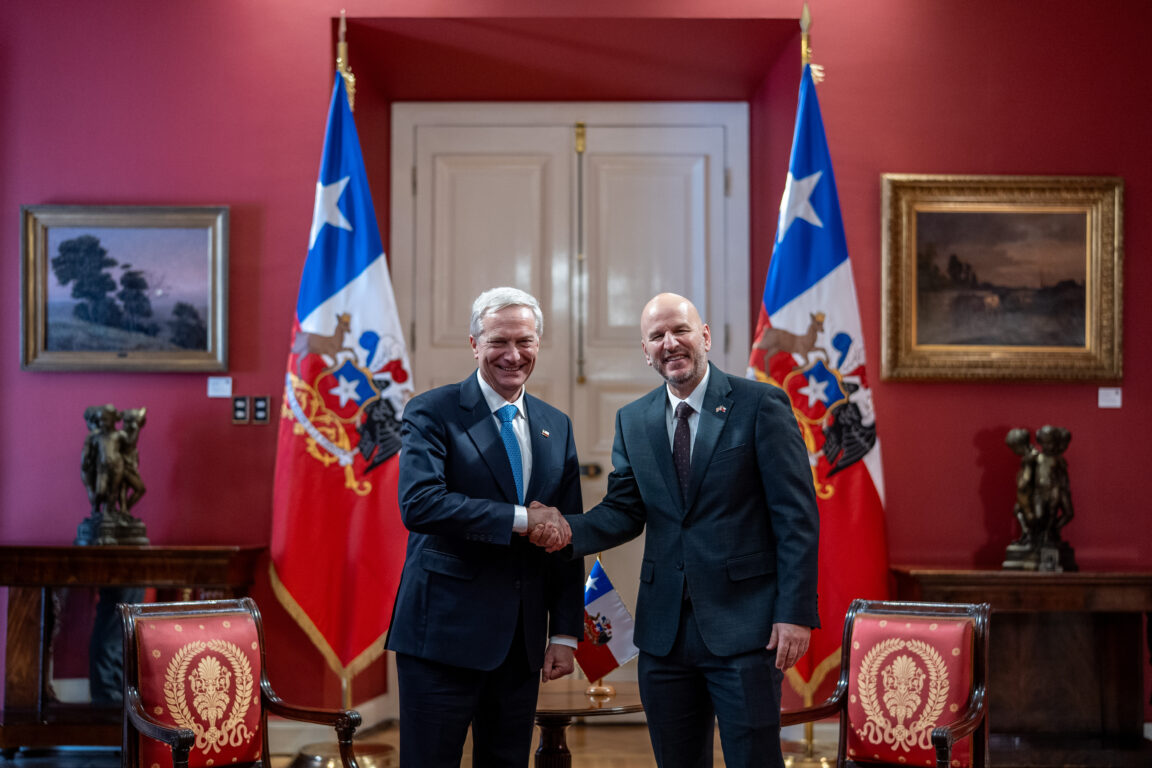 Presidente Kast recibe a embajador de EEUU ad portas de su viaje a Nueva York por Asamblea de la ONU