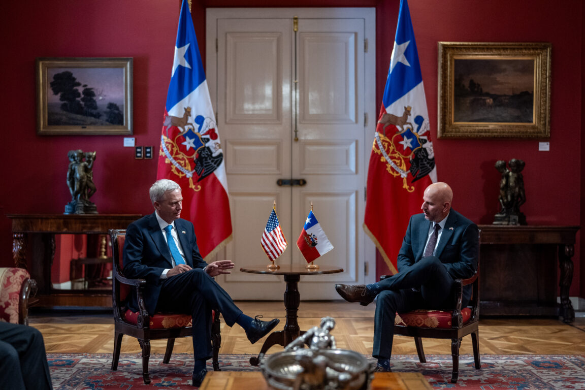 Presidente Kast recibe a embajador de EEUU ad portas de su viaje a Nueva York por Asamblea de la ONU