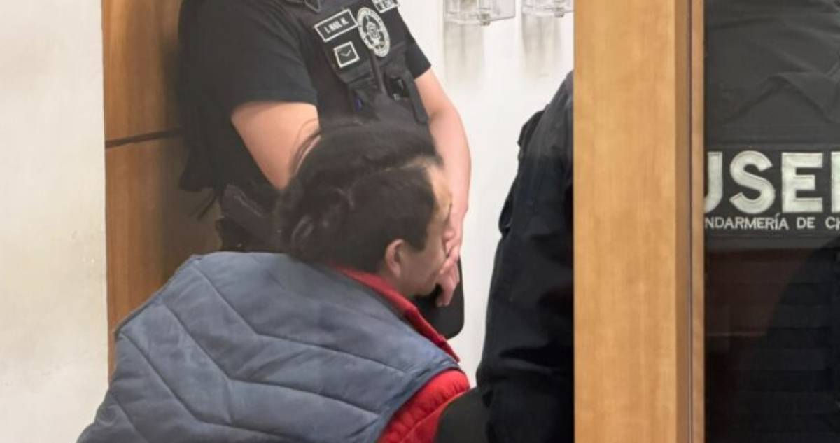 https://media.biobiochile.cl/wp-content/uploads/2026/09/prision-preventiva-e-internacion-para-acusados-de-asaltar-un-almacen-con-un-machete-en-punta-arenas.jpg