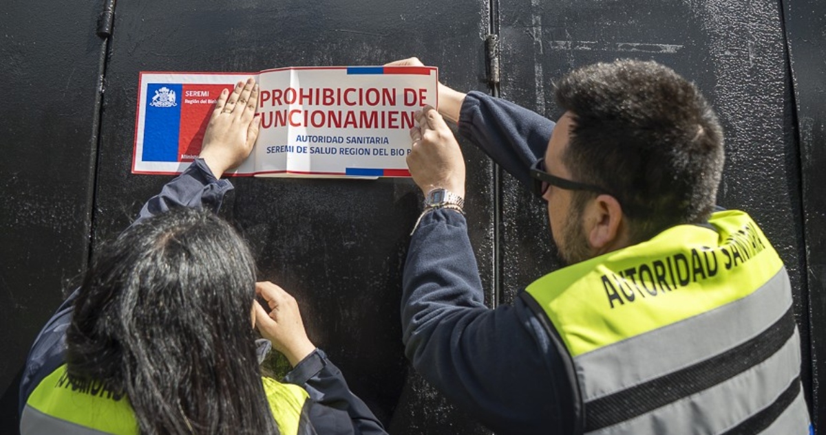 Prohíben funcionamiento de mall chino en pleno centro de Concepción