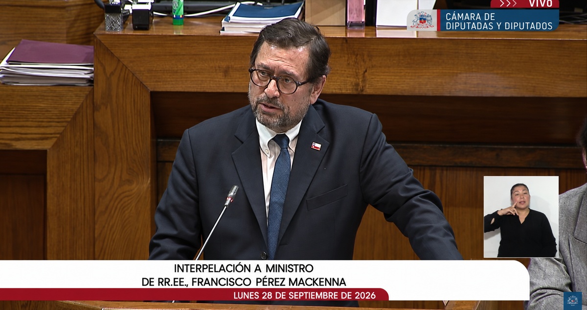 Pérez responde a la Cámara por EEUU: “Mientras yo sea canciller, la soberanía de Chile será defendida”