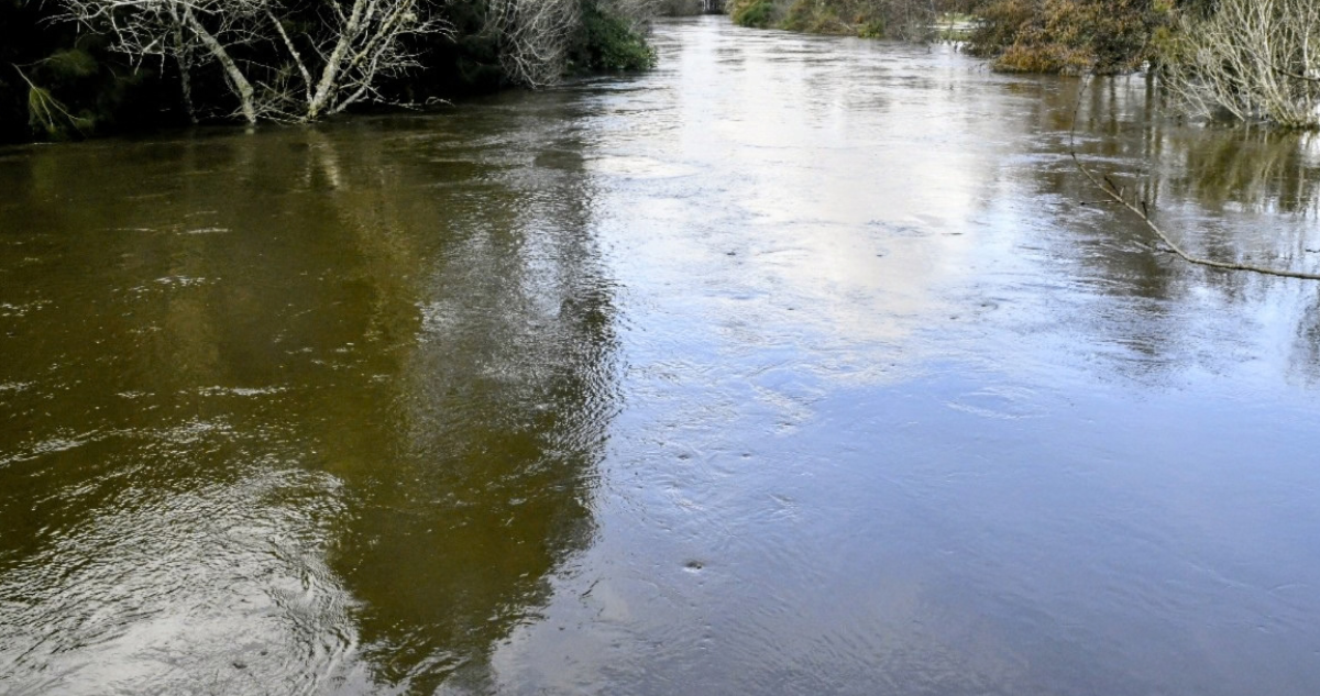 Piden evacuar cuatro sectores de Angol por desborde del río Malleco