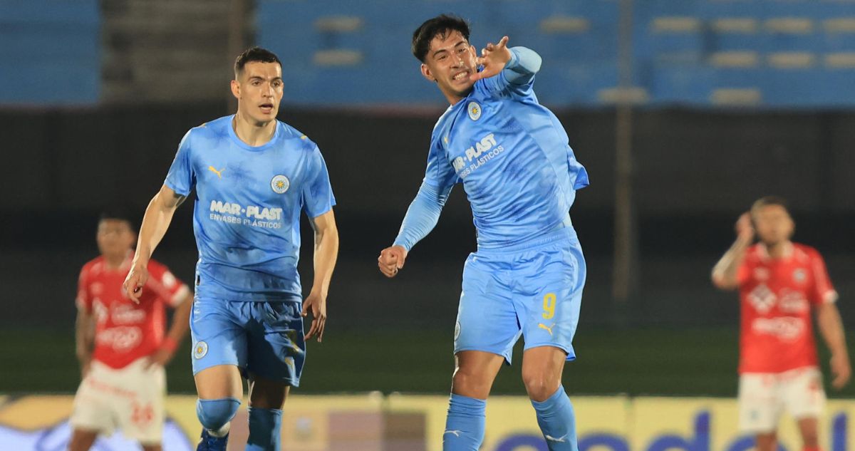 Salomón Rodríguez, héroe den Montevideo City tras ser criticado en Colo Colo