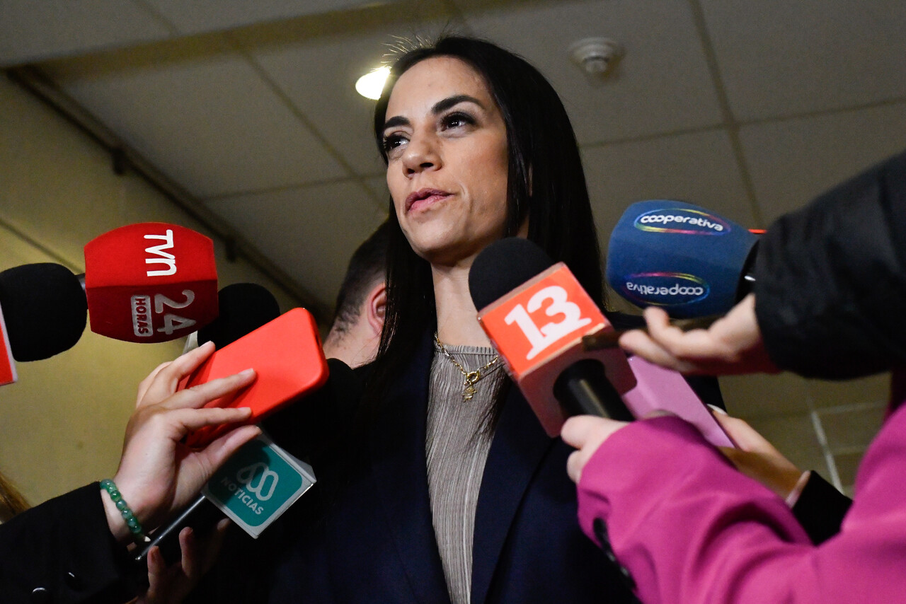 Pugna oficialista: Republicanos arremeten contra las RN Nuñez y Gatica mientras Schalper se distancia