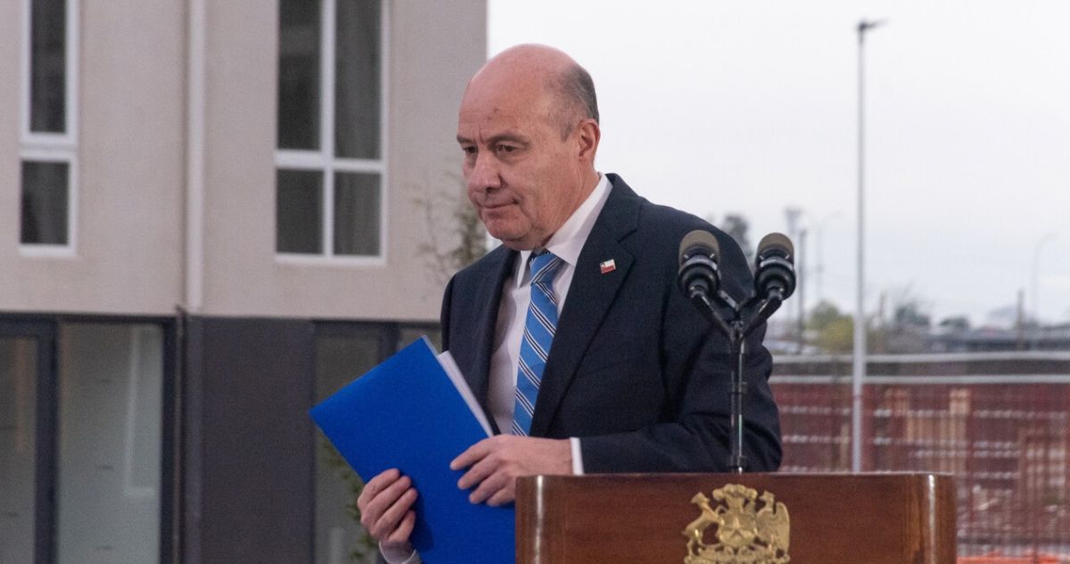 Gobierno busca apagar polémica por recorte al Servel ante presión parlamentaria para revertirlo