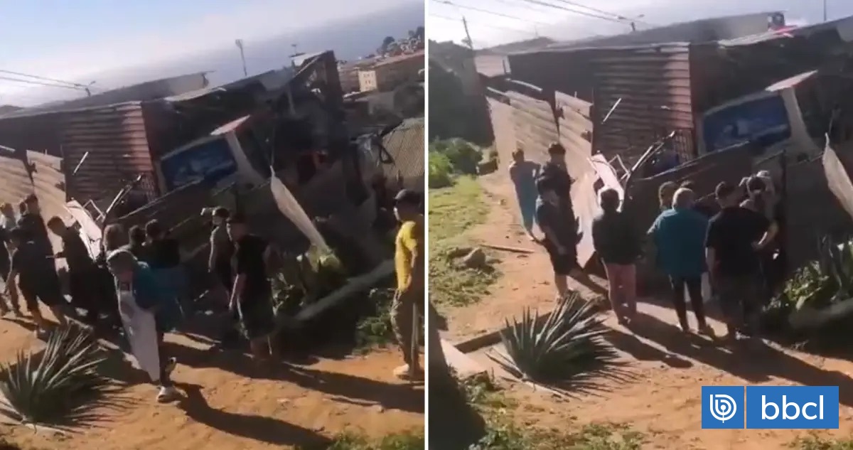 Conductor de microbús que chocó contra vivienda en Valparaíso dio positivo en cocaína