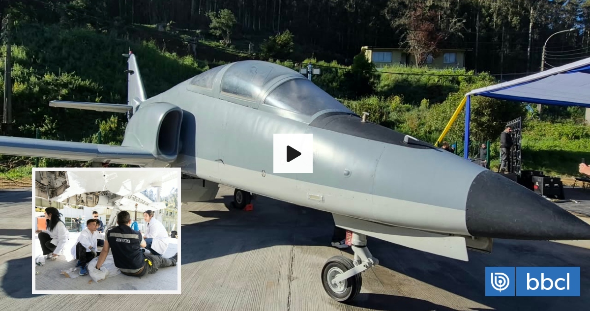 De formar pilotos de combate a uso académico: FACh dona aeronave a la Universidad de Concepción