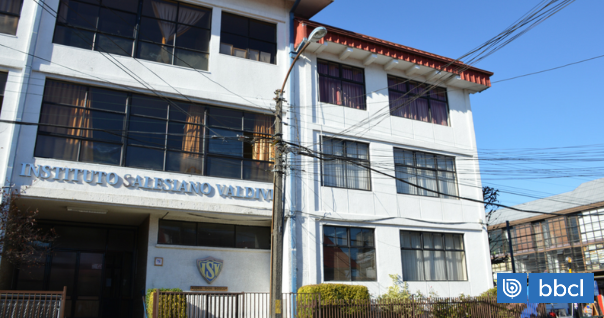 Ingresan recurso judicial contra Instituto Salesiano por sancionar a alumno con pelo largo