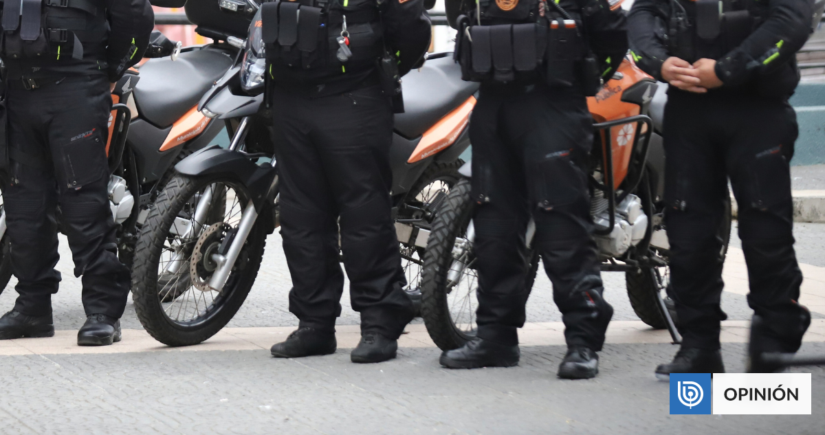 El laberinto de la seguridad municipal: legislar al ritmo del titular