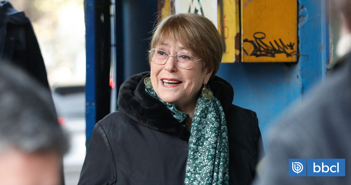 ¿Líder de la oposición? La discusión por el futuro rol de Bachelet tras bajar candidatura a la ONU