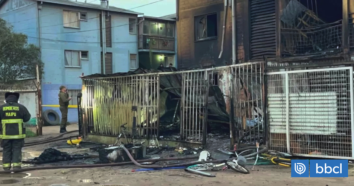 Detienen a mujer de 39 años acusada de iniciar fatal incendio en Cerrillos donde murió una pareja