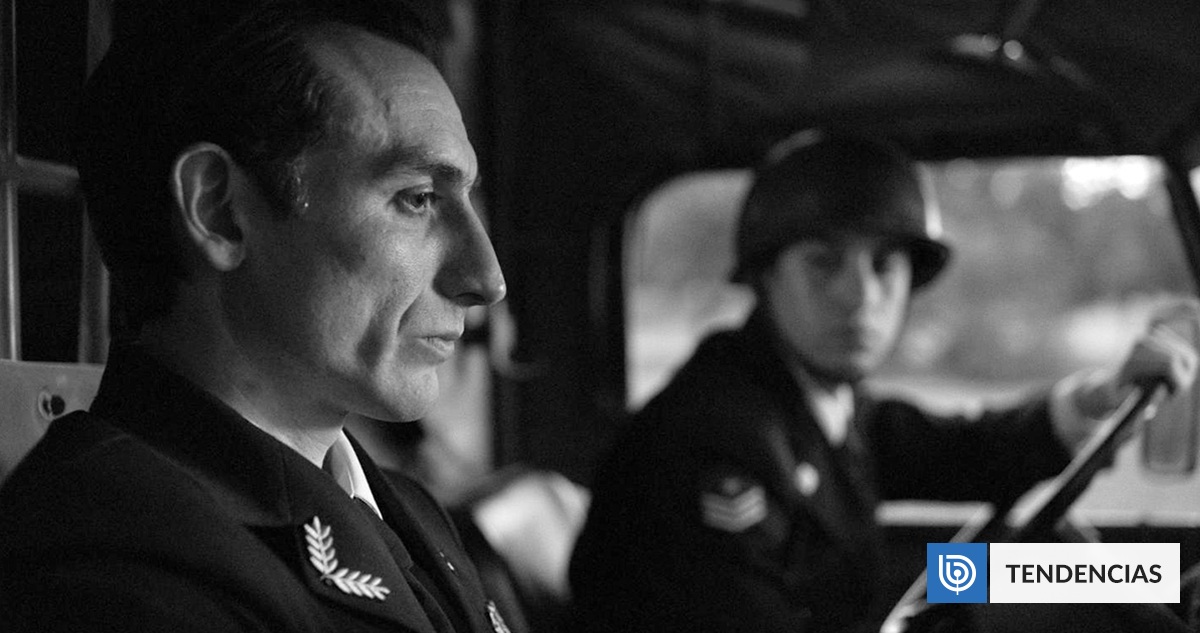Juan Pablo Sallato y Hangar Rojo: "Que los militares sepan que la obediencia tiene límites"