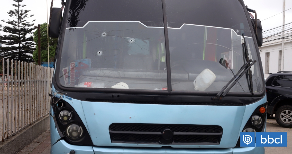 Detienen a tres acusados por homicidio de hincha de Colo Colo tras ataque armado a bus en San Antonio