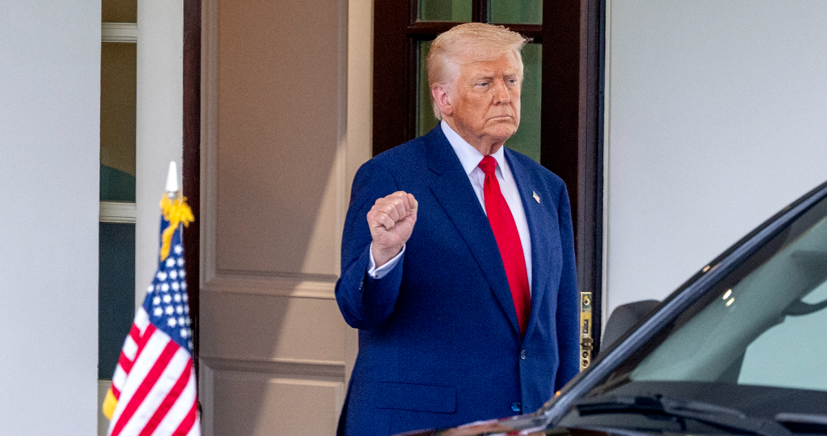 Trump va por el acero propio y anuncia la construcción de la mayor siderúrgica de la historia de EEUU