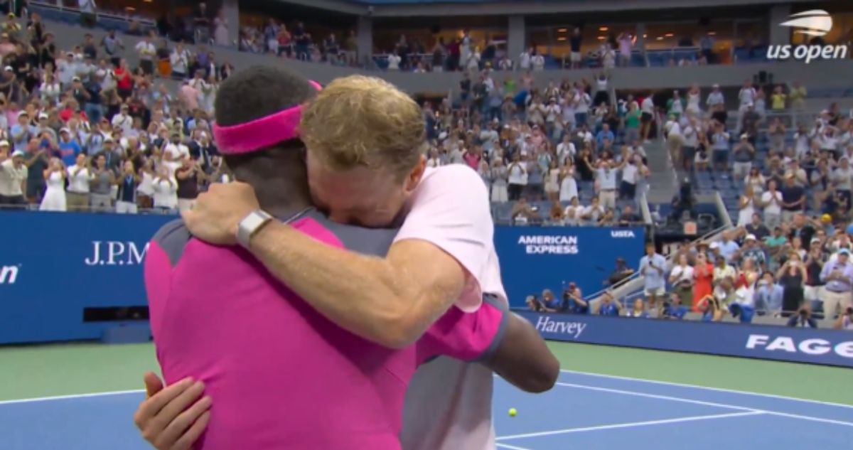 El emotivo llanto del tenista Michelsen tras perder dramático partido con Tiafoe en el US Open