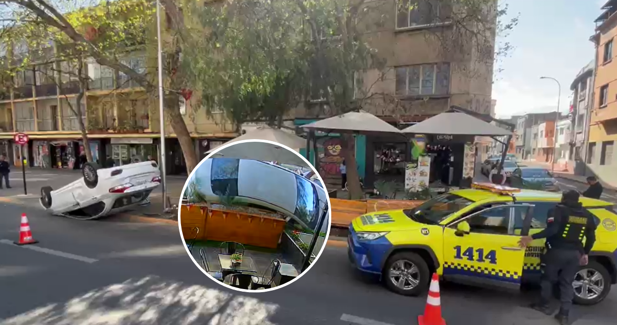 VIDEO Auto se vuelca tras sufrir colisión en Providencia casi arrolla a los clientes de un local