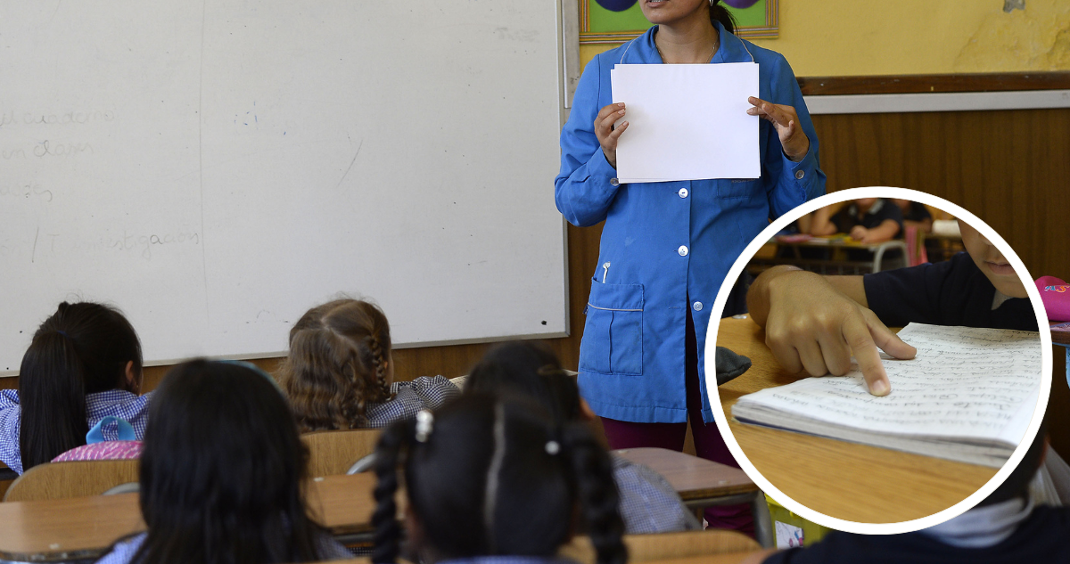 Profesora y alumnos en sala de clases.