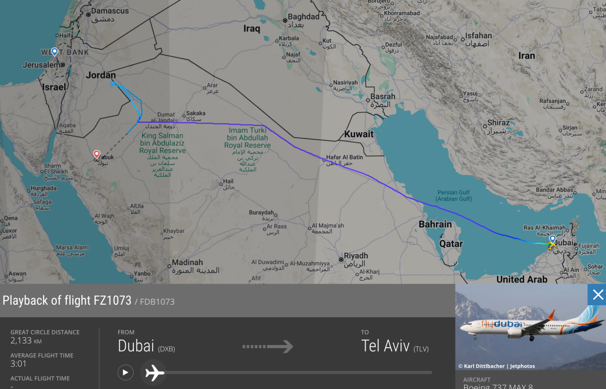 Piloto apuñala a colega en pleno vuelo hacia Israel: indagan si uno de ellos quería estrellar el avión