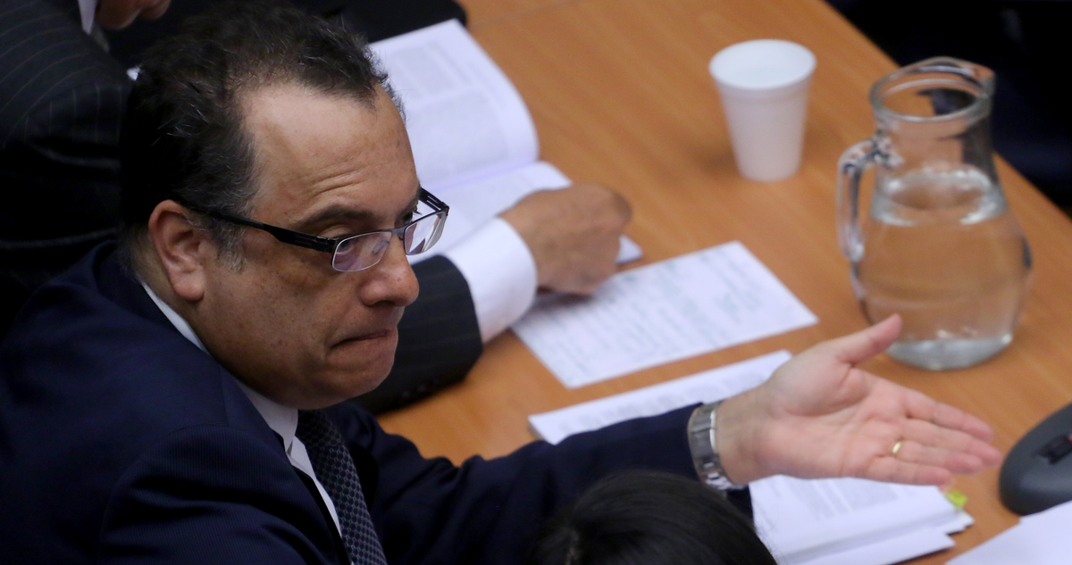 Samuel Donoso mueve sus fichas: busca cerrar causa ligada a Hermosilla antes de su formalización