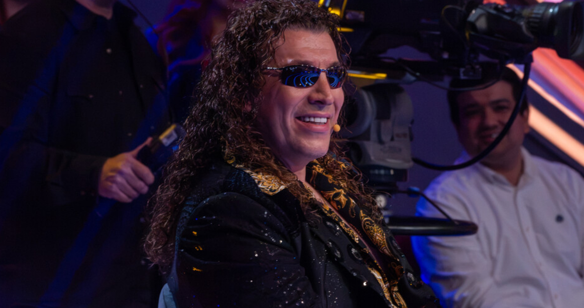 Admiten querella de Alexítico contra Leo Rey: cantante arriesga año y medio de cárcel
