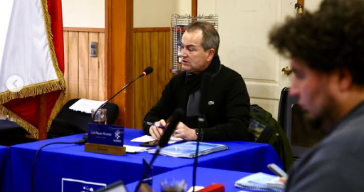 Alcalde de Río Bueno intentará dejar la cárcel: apelará prisión preventiva por presunta corrupción