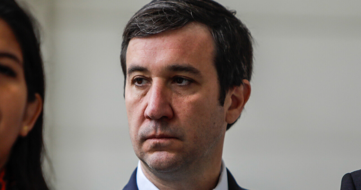 Ramírez pone en duda encontrón entre Longueira y Hube en aniversario de la UDI: “No ocurrió”
