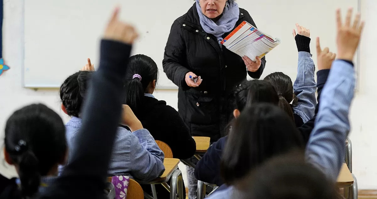 ¿Ya tienes título y quieres ser docente? Conoce la Beca Vocación de Profesor para Profesionales
