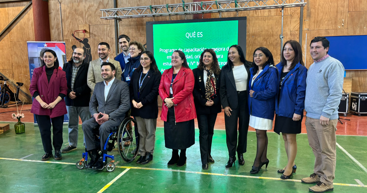 Lanzan Becas Laborales TP Agropecuario: capacitarán a 116 alumnos de regiones de Los Lagos y Los Ríos