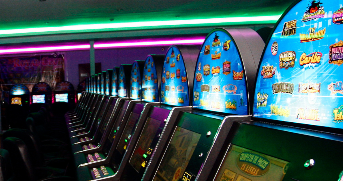 Concepción: defensas de acusados por casinos ilegales acusan custodia ilegal de tragamonedas