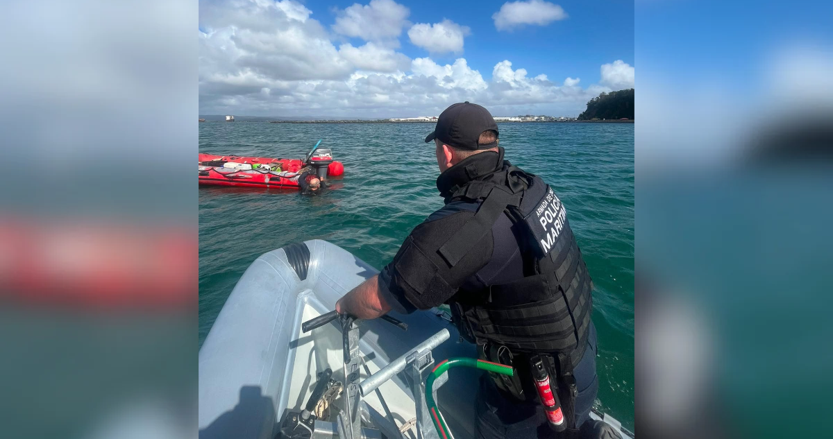 Tripulante desaparece tras volcar embarcación frente a costas de Talcahuano: Armada inició búsqueda