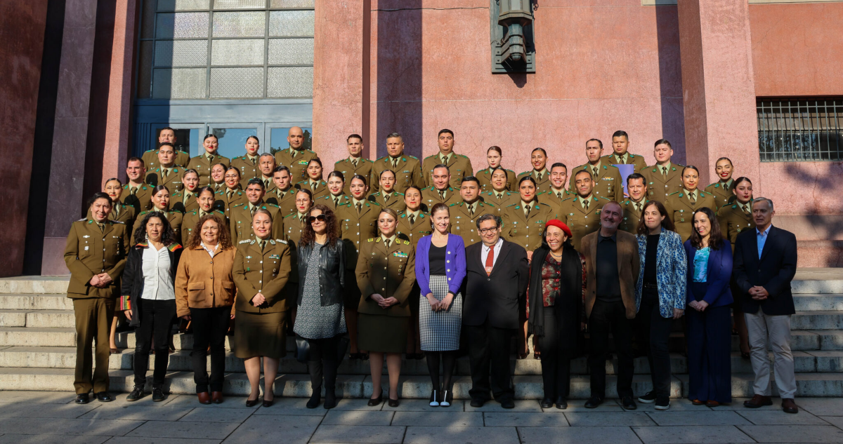Cerca de 200 carabineros de la RM se capacitan en derechos humanos y atención a grupos vulnerables