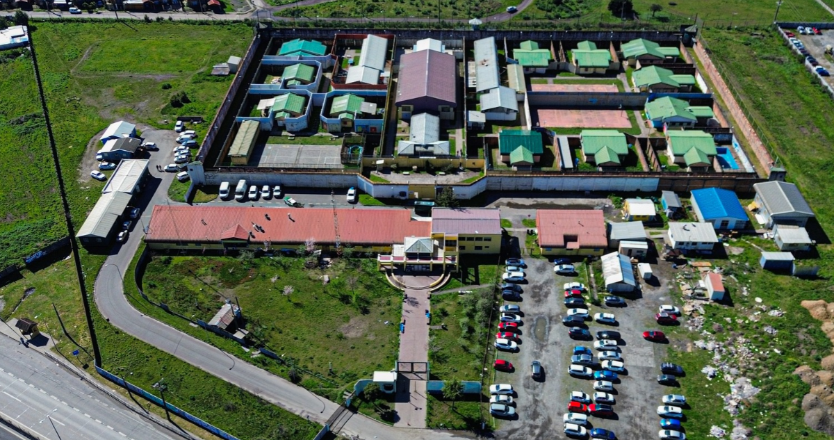 Tutores de CIP Coronel acusados de drogarse con internos se hacen test y el resultado es negativo