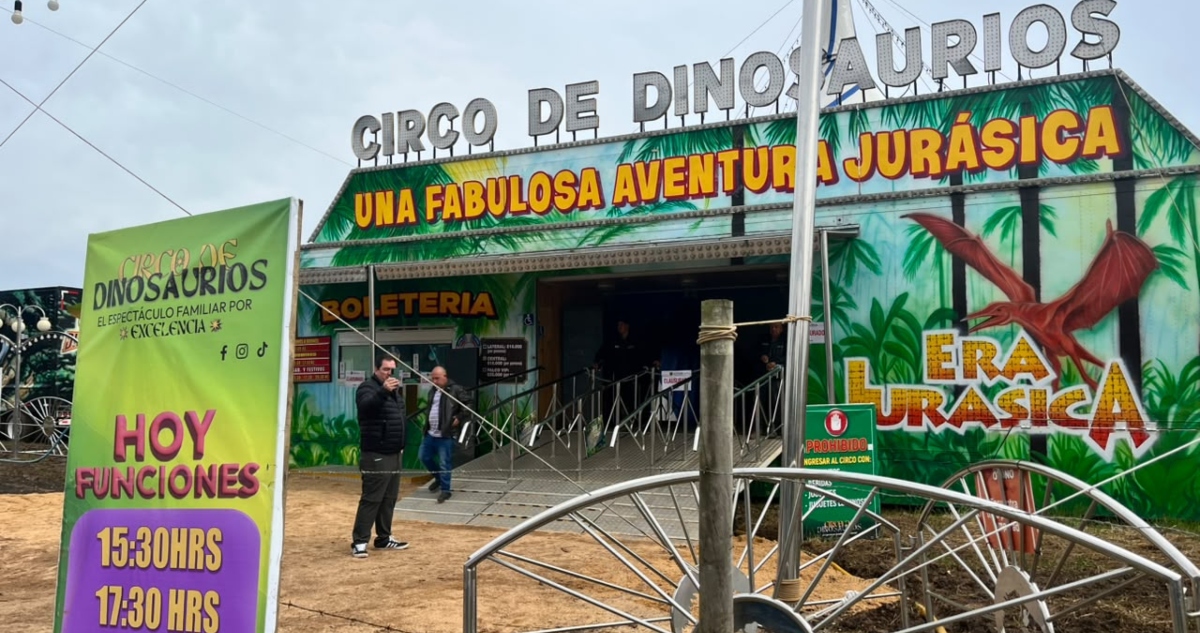 Clausura de circo de dinosaurios en Concepción