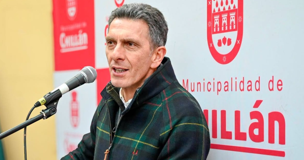 https://media.biobiochile.cl/wp-content/uploads/2026/10/concejales-formalizacion-alcalde-chillan.jpg