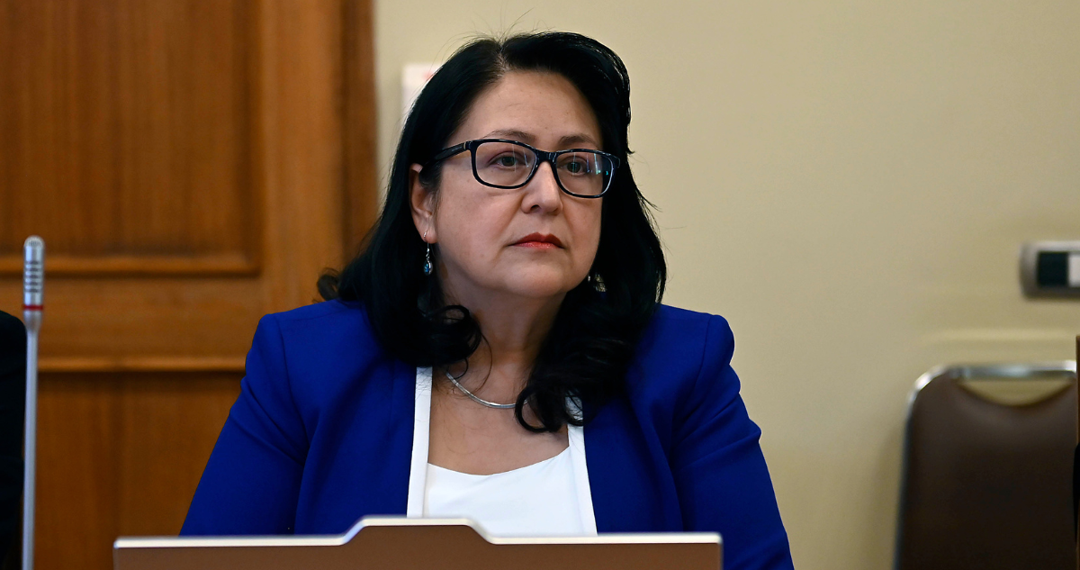 Contralora confirma fuerte caída en mal uso de licencias: hasta 90% menos y millonario ahorro al fisco