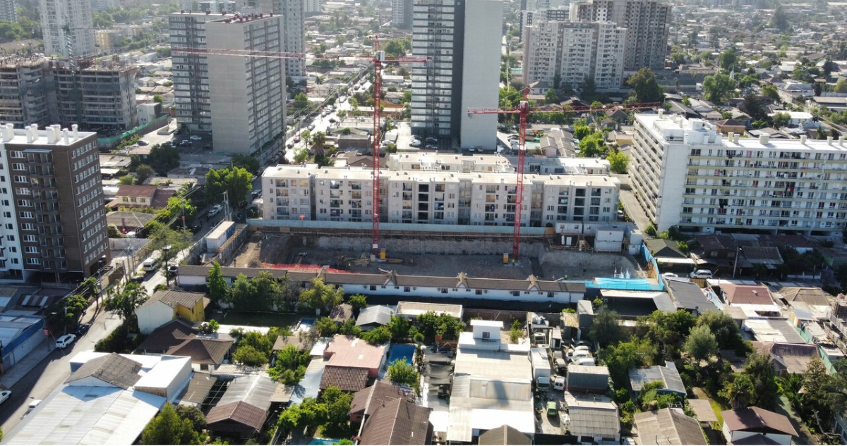Contraloría da luz verde a cambios en construcción: expertos advierten riesgo de guetos verticales