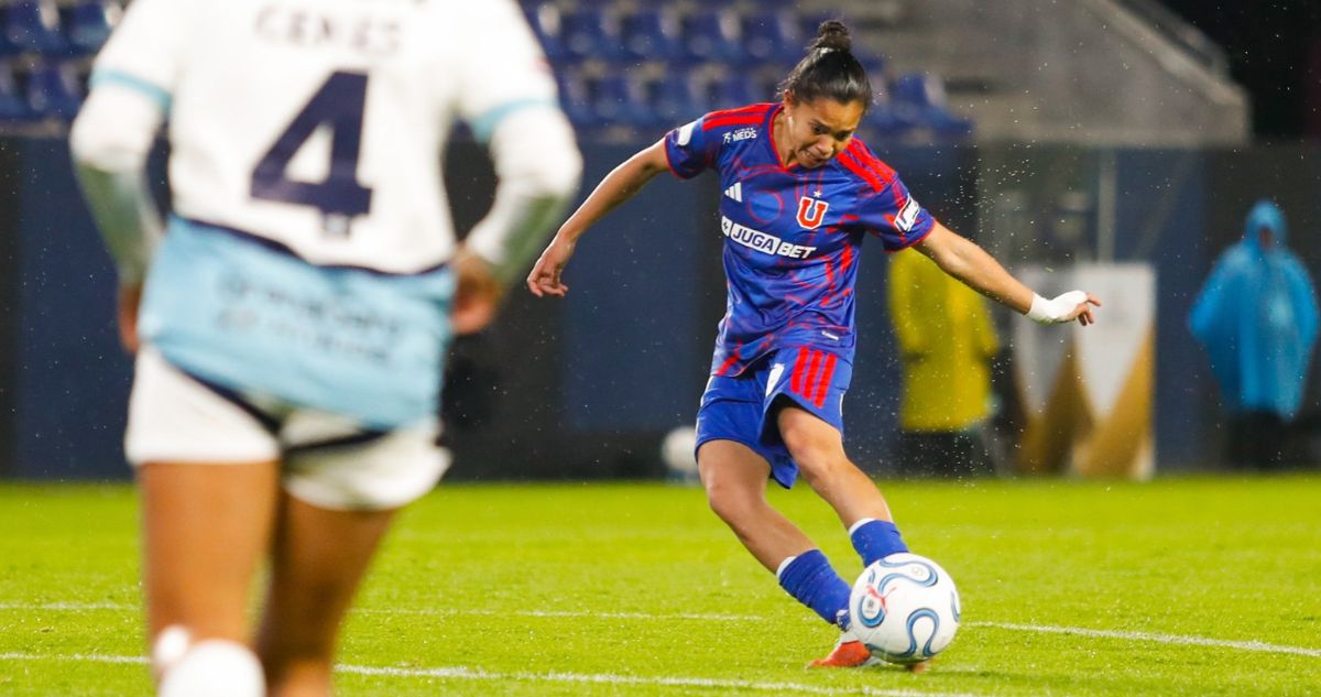 La U perdió con Libertad y se complicó en la Copa Libertadores Femenina.