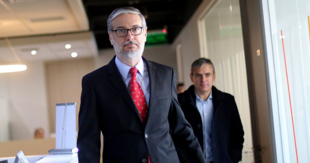 Desechó sugerencia de Contraloría: Sichel suspende por 30 días a Jaime Tohá y descarta su destitución