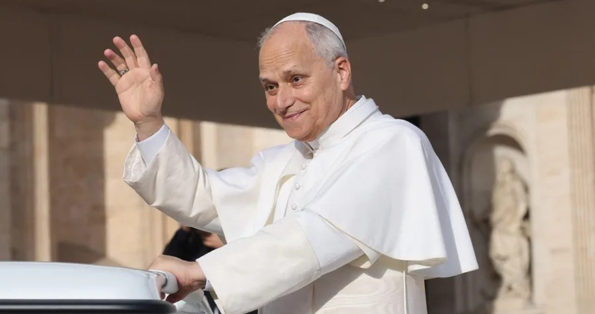 Papa León XIV no necesitará tratamiento tras cirugía por cáncer en pulmón, asegura el Vaticano