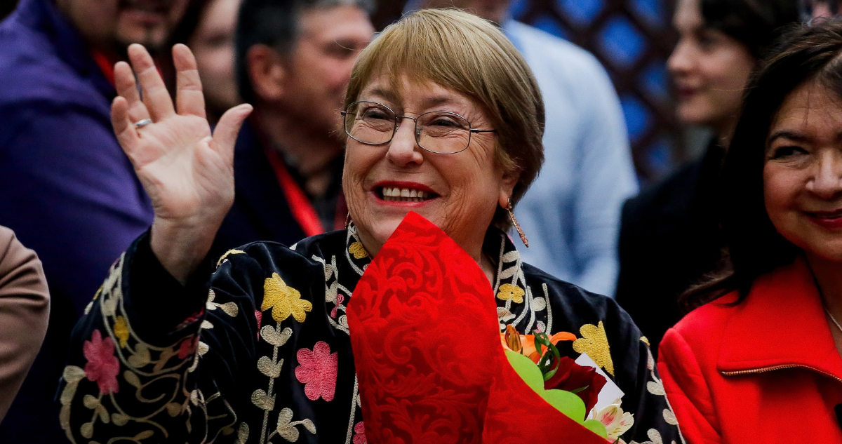 El “yo creo que sí” de Bachelet prende a la izquierda y ya mueven reuniones en la oposición