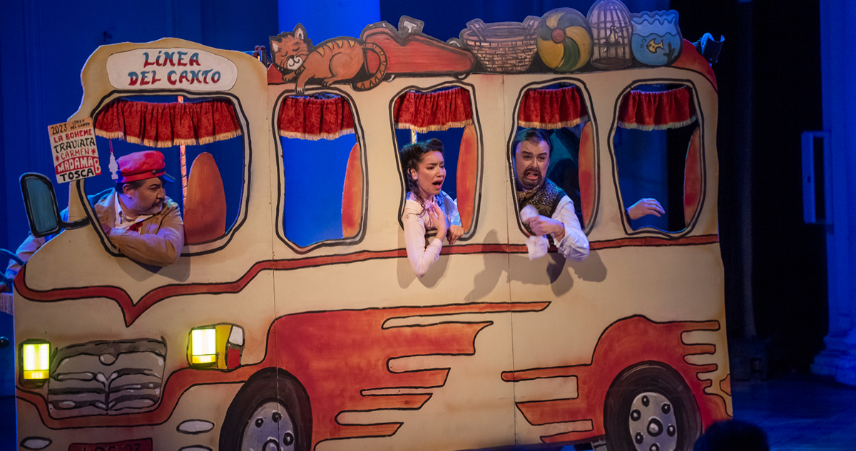 Estación Ópera: obra familiar busca acercar la ópera a los niños con humor en el Municipal de Santiago